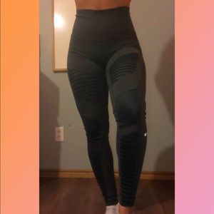 grey alo yoga high waisted leggings